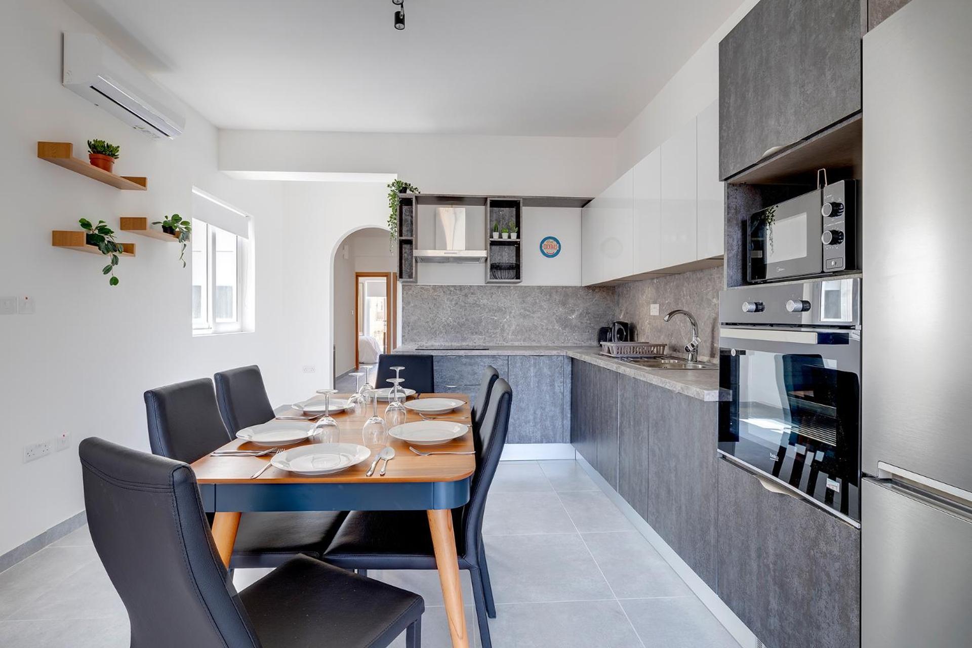 Contemporary 3Br Retreat In Prime Sliema Apartment Exterior photo